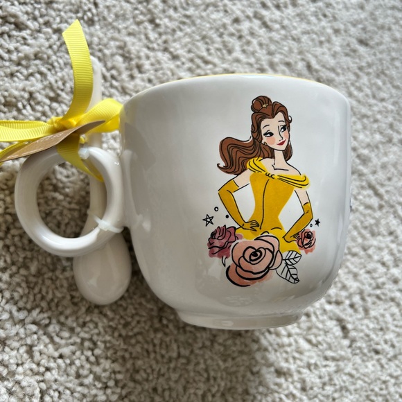 Rae Dunn Belle Mug - Picture 5 of 5